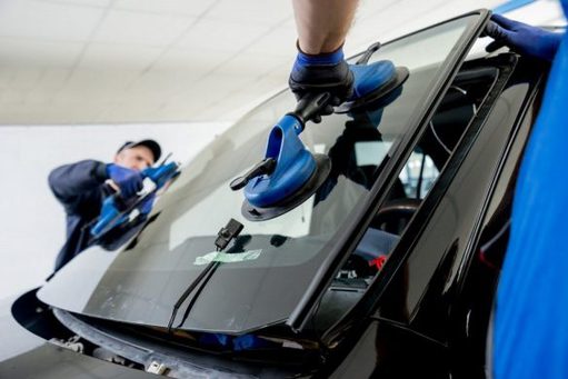 Mobile Auto Glass Repair is the Best Way to Get Your Windshield Repaired