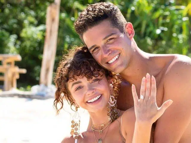 Sarah Hyland's fiancé requested the blessing of her on-screen parents