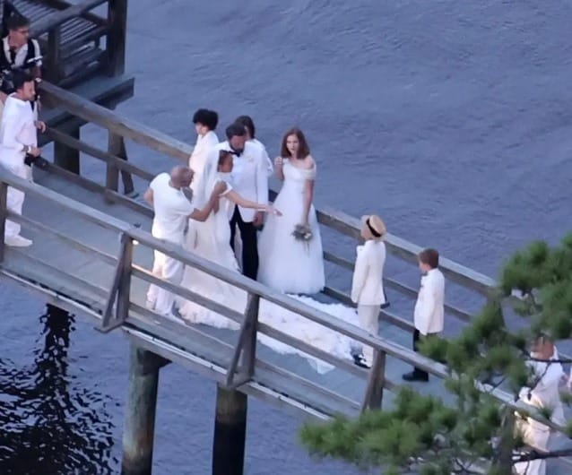 The pair’s five children joined their parents for photos