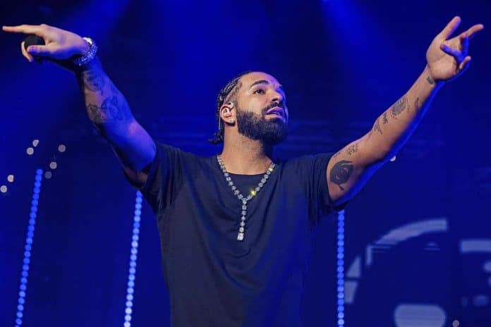 Drake cancels his concert when a fan falls from the balcony