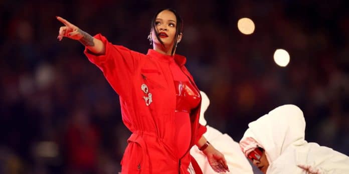 Rihanna Returns to Music for the Super Bowl and announces her pregnancy