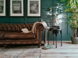 The New Velvet Chesterfield Sofa Sets in Luxury Light Cream