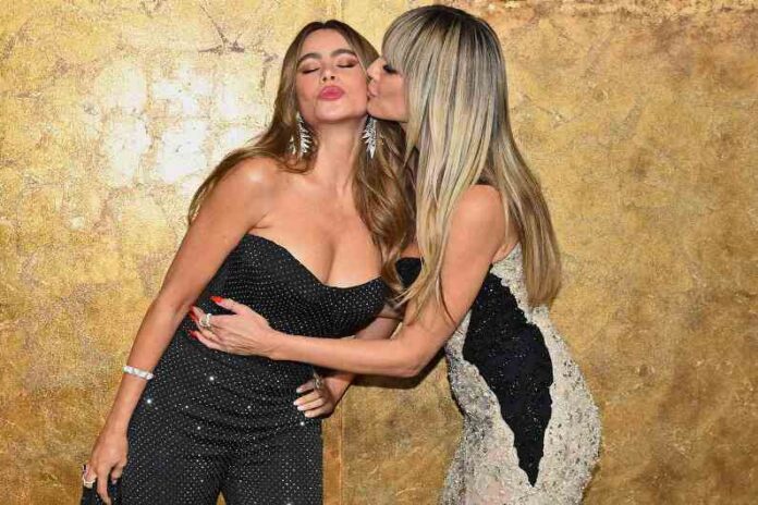 On a Girls' Night Out in NYC (New York City), Sofia Vergara and Heidi Klum Get Close Together.