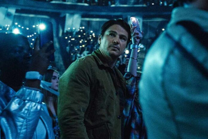Josh Hartnett Opted to Go Shirtless in Trap's Climactic Scene: 'I Didn't Want to Cheat the Audience'