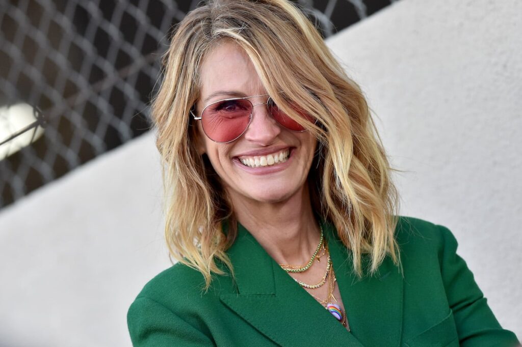 How much is Julia Roberts’ net worth?