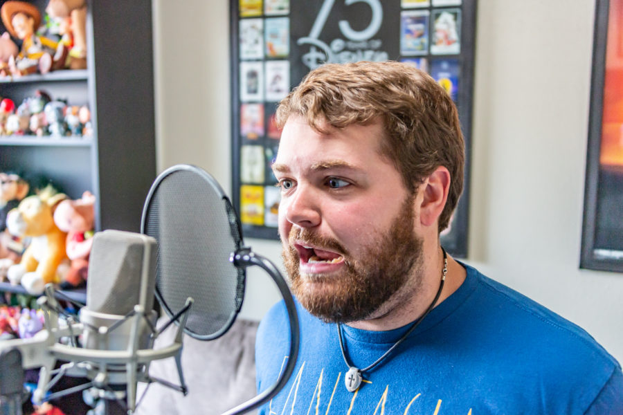 Brian Hull as Avery Bullock