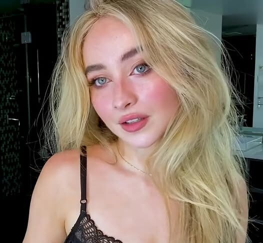 sabrina carpenter no makeup