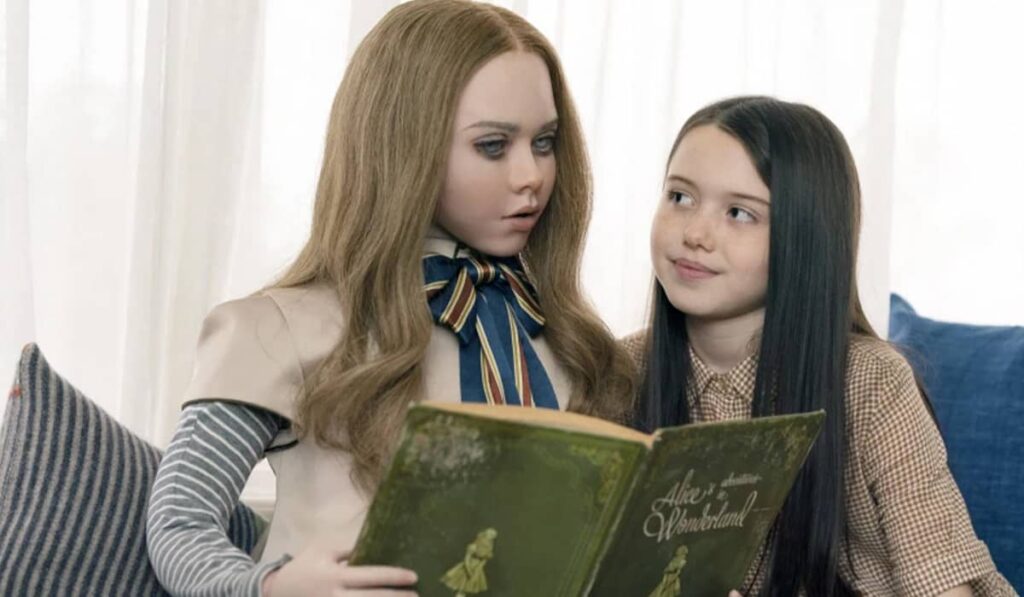 Violet McGraw as Cady James