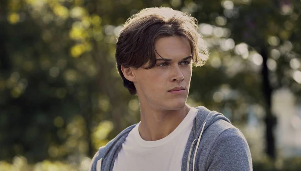 Christopher Briney as Conrad Fisher
