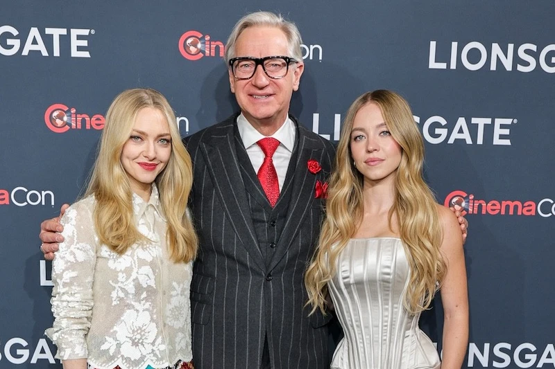 paul feig amanda seyfried sydney sweeney