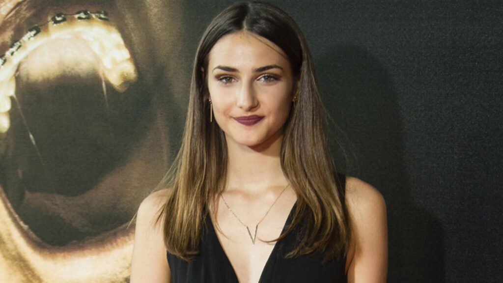 Sandra Escacena as Verónica